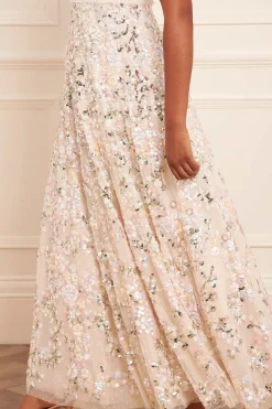 Dream Garland Gloss Round Neck Gown