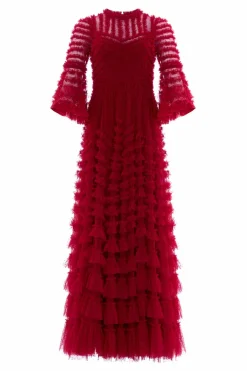 La Vie En Rose Round Neck Gown