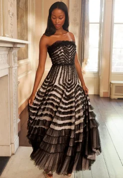 La Vie En Rose Strapless Gown